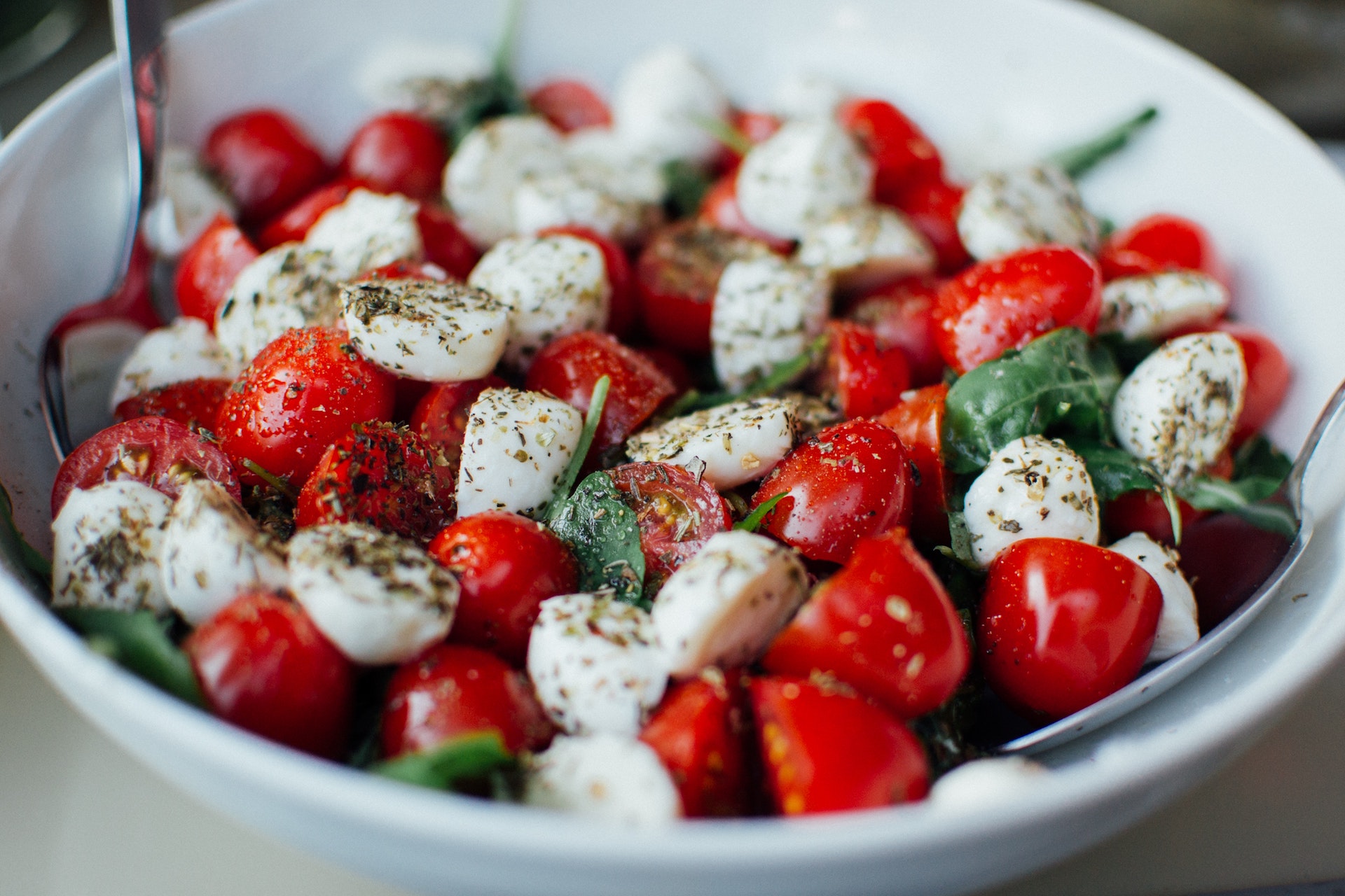 bocconcini and tomato caprese salad